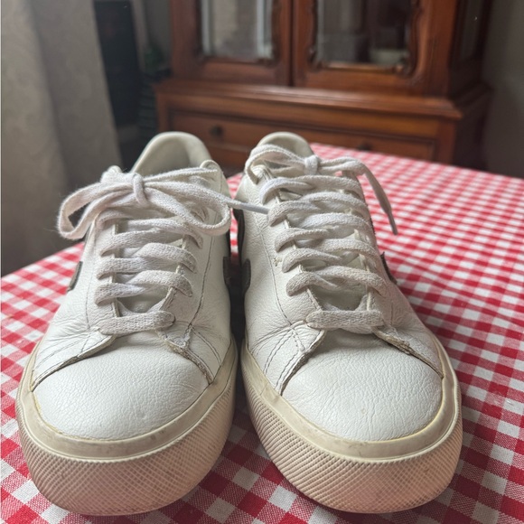 Veja Women's White and Brown Sneakers - Picture 4 of 6